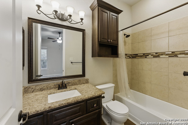 Image 30 of 49 For 2350 Geneseo Oaks