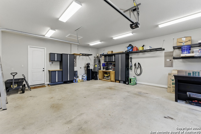 Image 36 of 49 For 2350 Geneseo Oaks