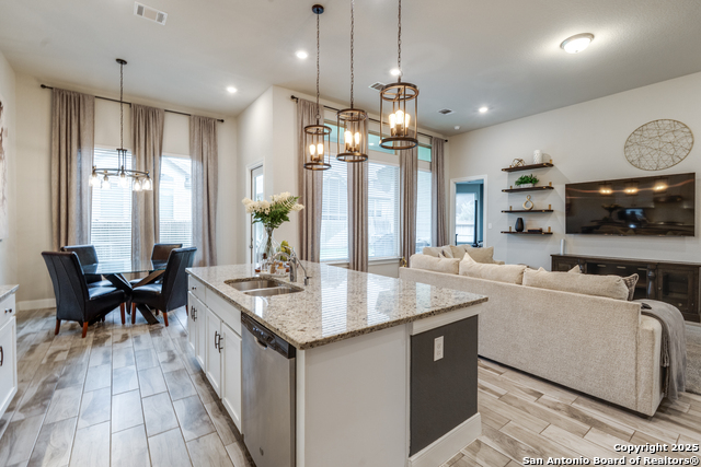 Image 12 of 29 For 108 Tiltwood Ct