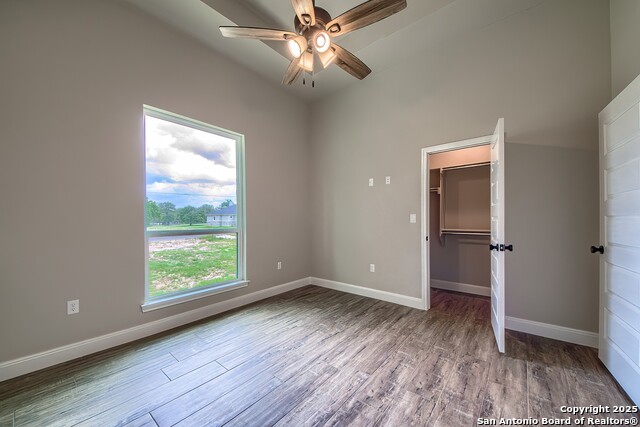Listing photo id 19 for 104 Hondo Ridge