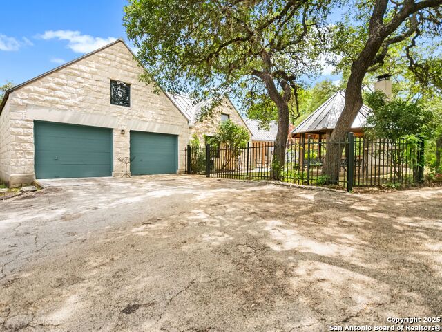 Image 11 of 70 For 28653 Ralph Fair Rd