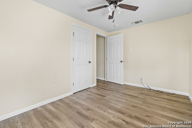Listing photo id 18 for 1307 11th