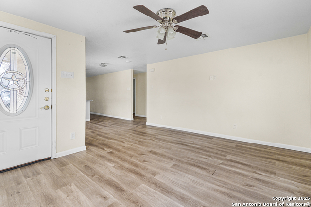 Listing photo id 4 for 1307 11th
