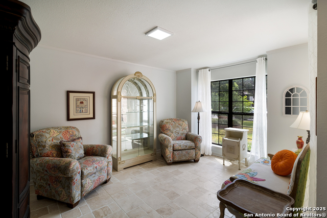 Listing photo id 9 for 8706 Timber Lodge