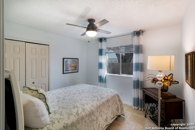 Listing photo id 13 for 8706 Timber Lodge