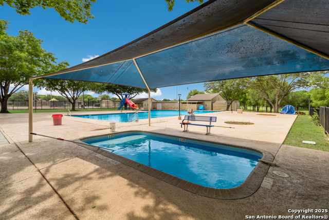 Listing photo id 24 for 8706 Timber Lodge