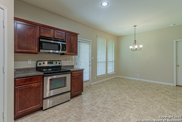 Image 10 of 24 For 9423 Palomar