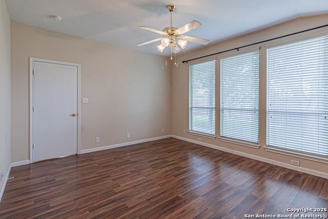 Image 15 of 24 For 9423 Palomar