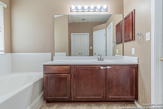 Image 17 of 24 For 9423 Palomar
