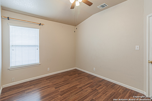 Image 19 of 24 For 9423 Palomar
