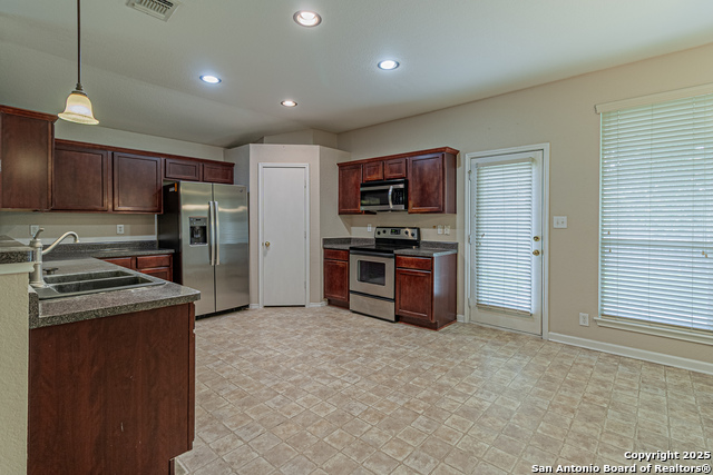 Image 8 of 24 For 9423 Palomar