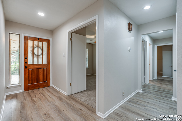 Image 3 of 31 For 11911 Caraway Cove