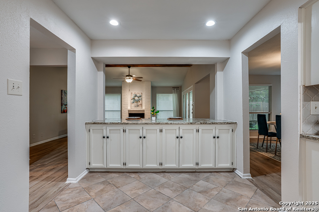 Image 6 of 31 For 11911 Caraway Cove