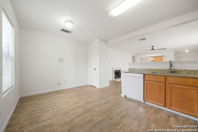 Image 11 of 27 For 3939 Wisteria Way