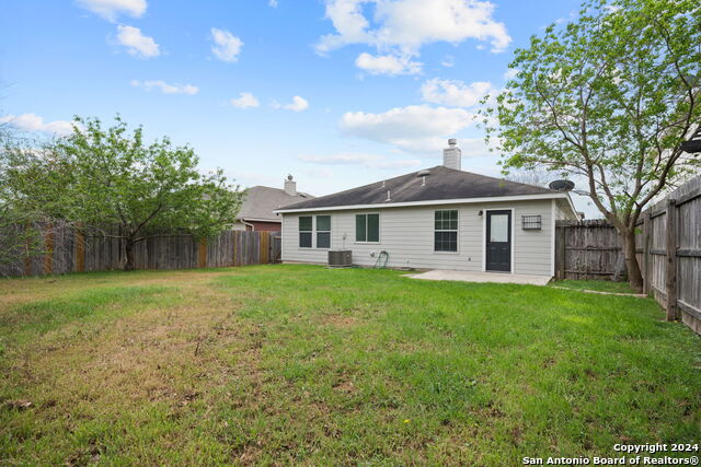 Image 26 of 27 For 3939 Wisteria Way