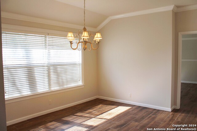 Image 11 of 40 For 16611 Snell Meadows