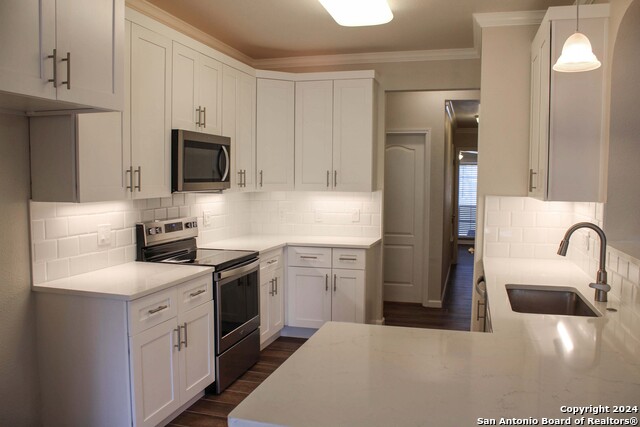 Image 13 of 40 For 16611 Snell Meadows
