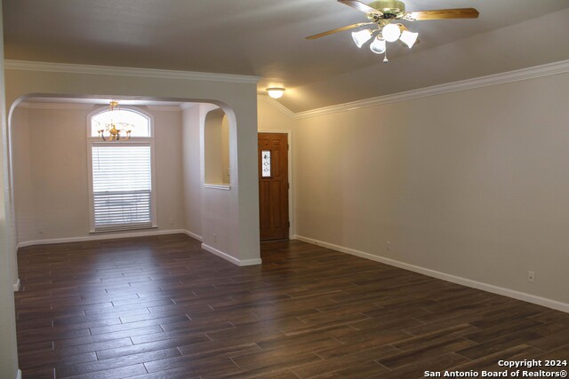 Image 7 of 40 For 16611 Snell Meadows