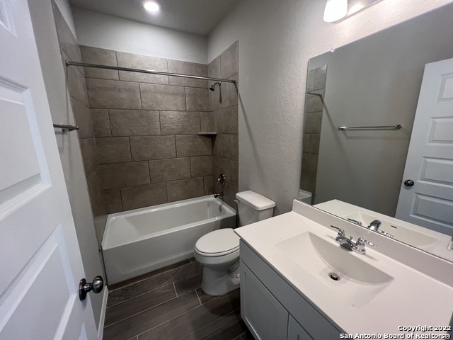 Image 17 of 21 For 234 Jaycen Lane