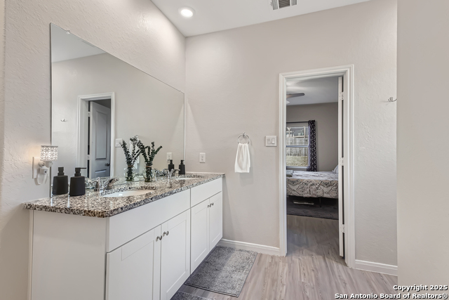 Image 12 of 19 For 31773 Nimbus Dr