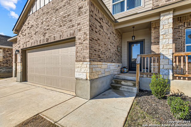 Image 2 of 19 For 31773 Nimbus Dr
