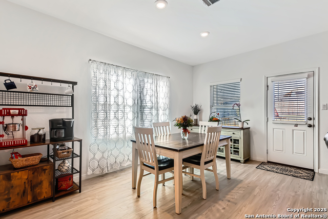 Image 6 of 19 For 31773 Nimbus Dr