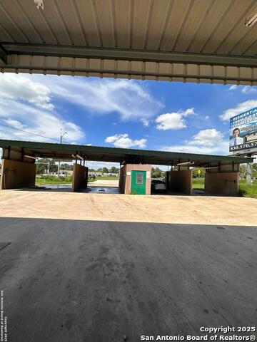 Details for 1222 Bryant St N, Pleasanton, TX 78064