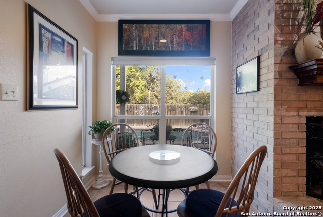 Image 10 of 32 For 2822 Swandale St.
