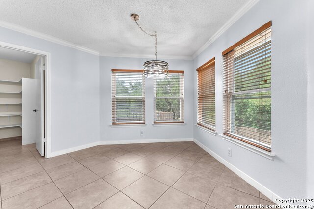 Image 14 of 48 For 18606 Paloma Wood