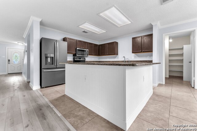 Image 18 of 48 For 18606 Paloma Wood