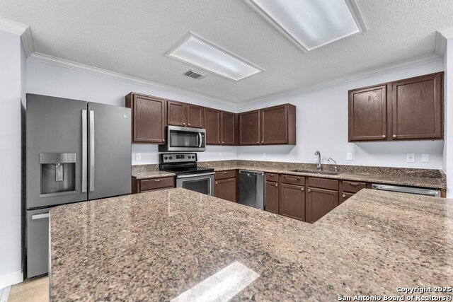 Image 20 of 48 For 18606 Paloma Wood