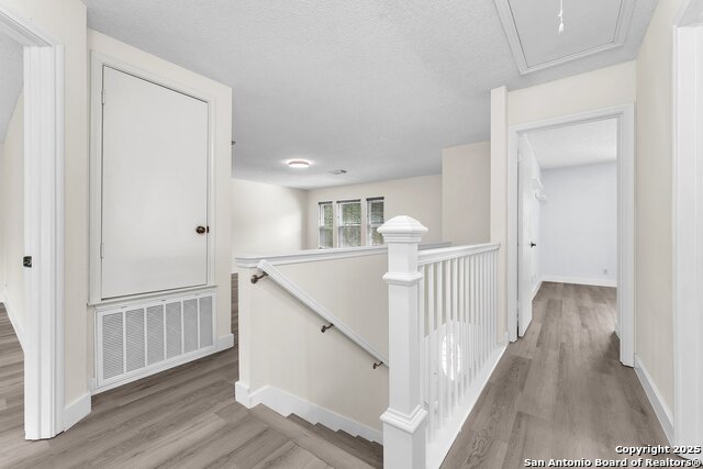 Image 23 of 48 For 18606 Paloma Wood
