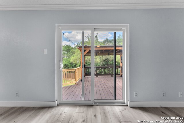 Image 38 of 48 For 18606 Paloma Wood