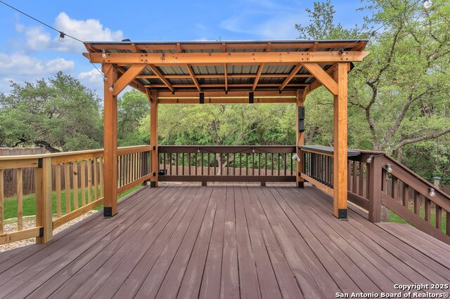 Image 39 of 48 For 18606 Paloma Wood