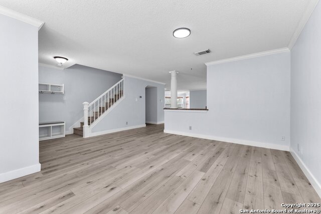 Image 8 of 48 For 18606 Paloma Wood