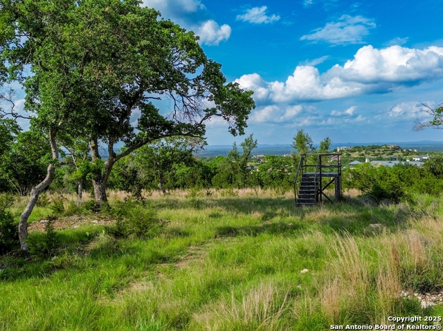 Listing photo id 10 for 45 Mayacama