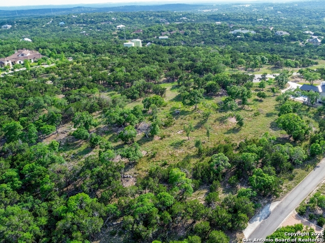 Listing photo id 12 for 45 Mayacama