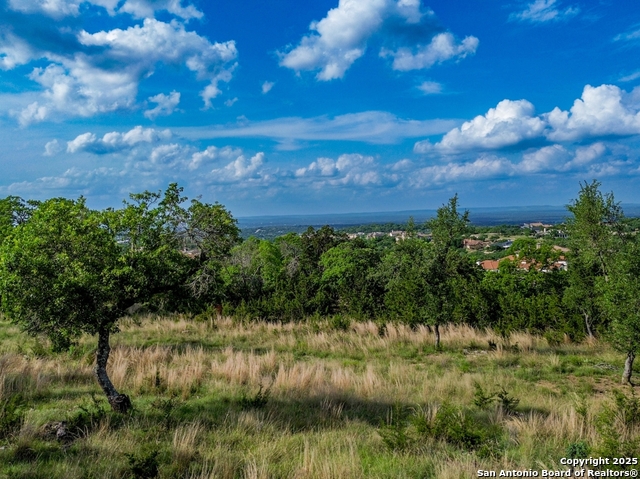 Listing photo id 1 for 45 Mayacama