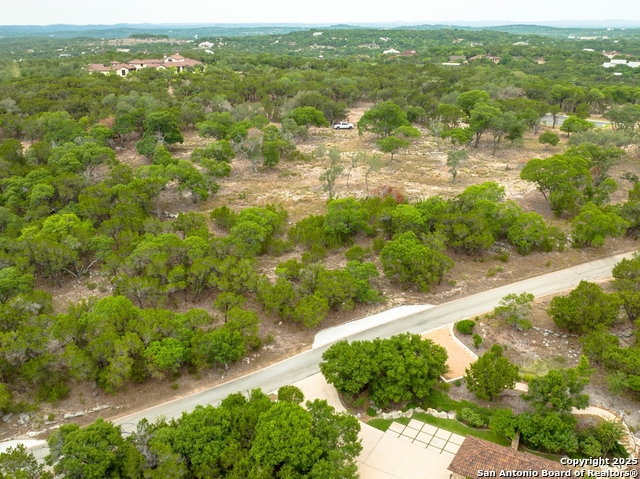 Listing photo id 29 for 45 Mayacama