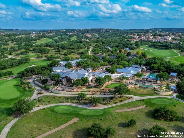 Listing photo id 5 for 45 Mayacama