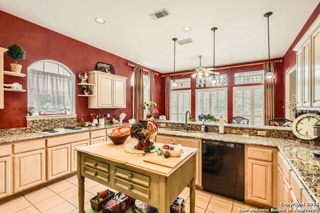 Image 18 of 37 For 1750 Fox Tree Lane