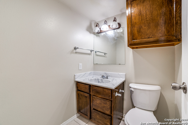 Listing photo id 14 for 10210 Apricot Field