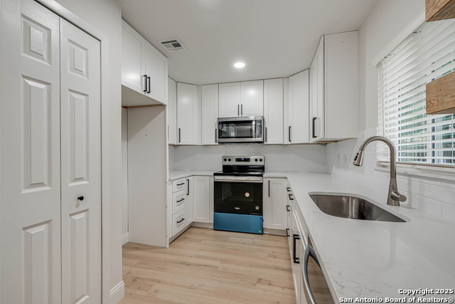 Image 13 of 19 For 6911 Lordsport