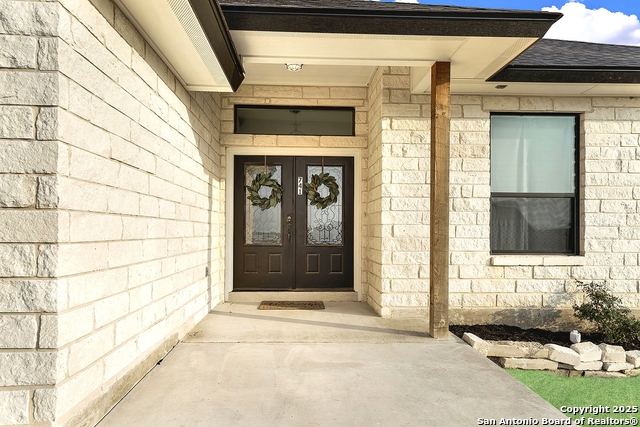 Image 7 of 32 For 741 Highland St