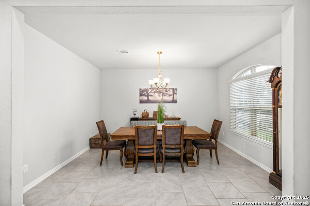 Listing photo id 10 for 14447 Costa Leon