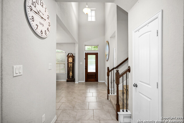 Listing photo id 12 for 14447 Costa Leon