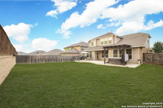 Listing photo id 1 for 14447 Costa Leon