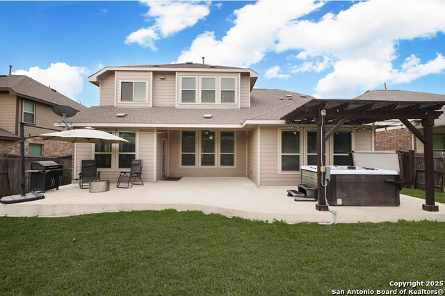Listing photo id 36 for 14447 Costa Leon