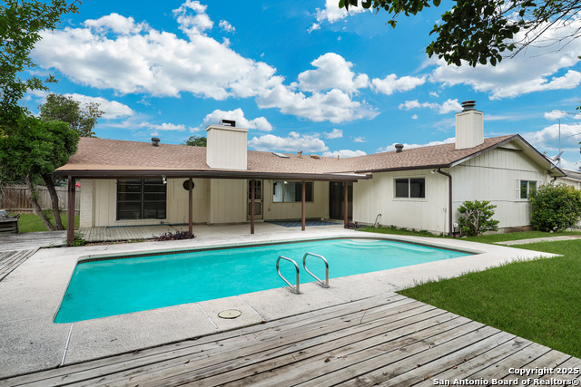 Details for 14320 Forum Rd, Universal City, TX 78148