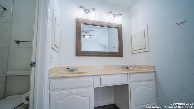 Image 26 of 45 For 9410 Woodland Hills
